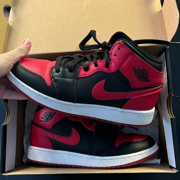 Jordan Air 1 mid banned - Picture 4 of 4